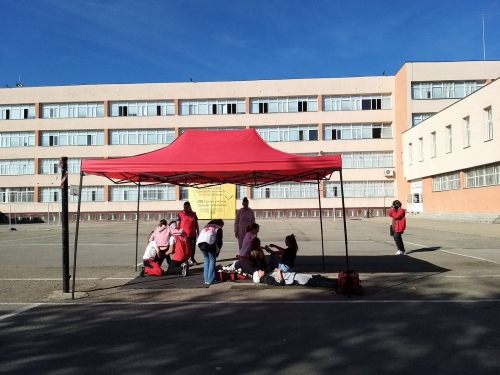 Учебна тренировка по план за защита при бедствия на пребиваващите в 108. СУ „Никола Беловеждов”
