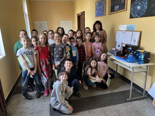 12 април - Mеждународен ден на авиацията и космонавтиката